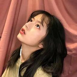 娱乐吃瓜酱女生抽烟,揭秘娱乐圈“吃瓜酱女生”的抽烟之谜